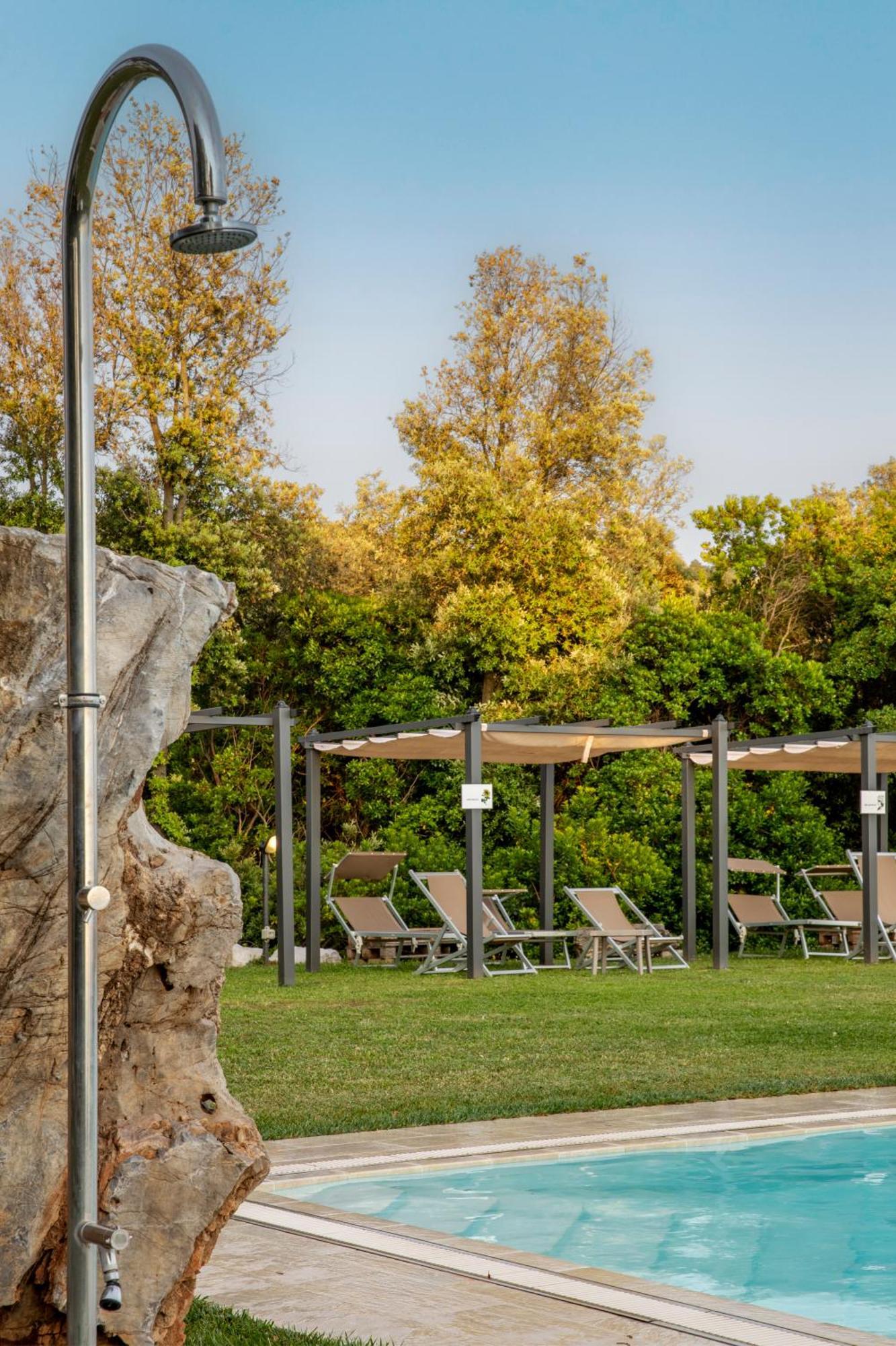Chiatri Holiday Prato Verde מראה חיצוני תמונה
